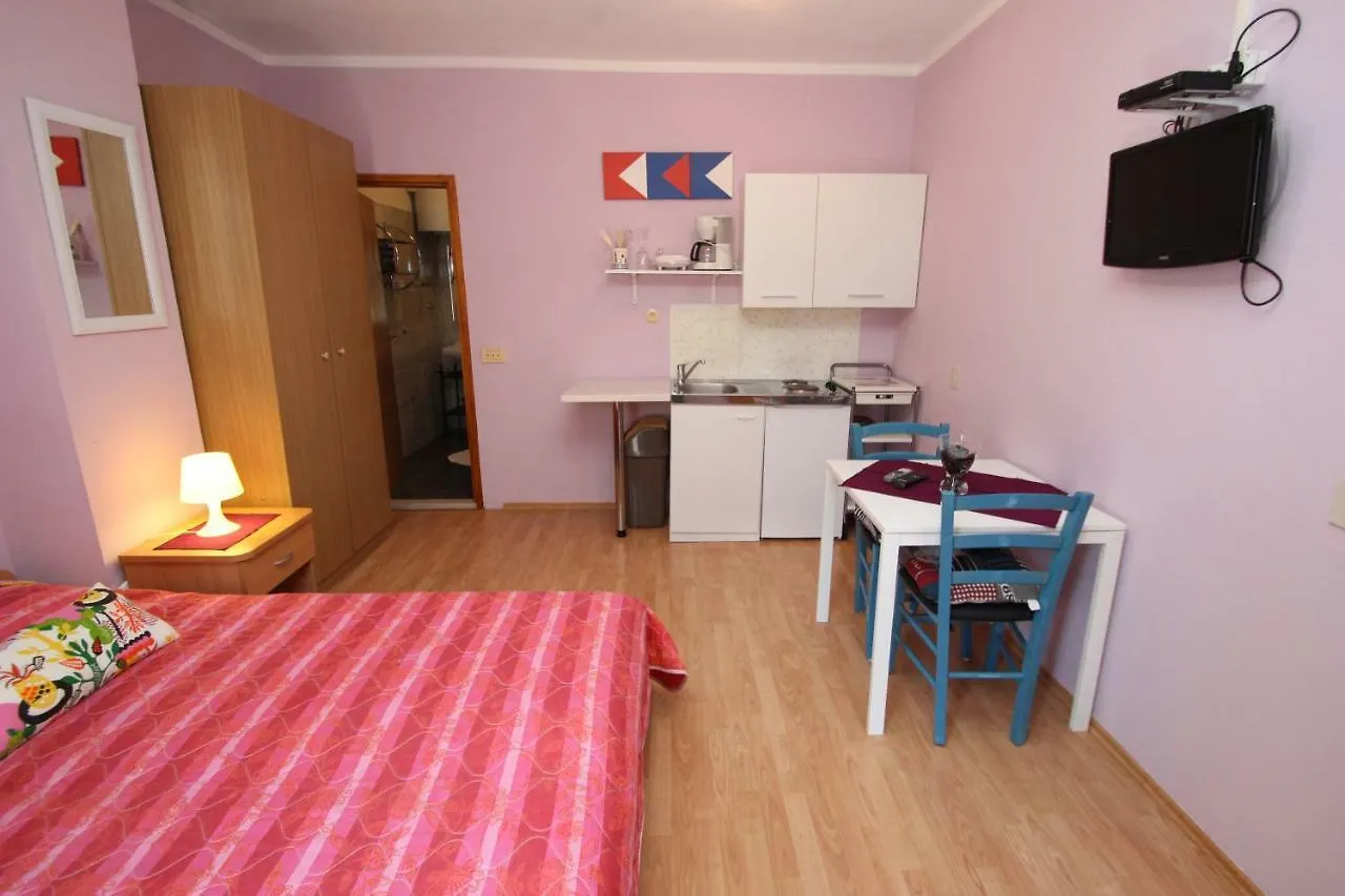 Apartment Sandi Orsera